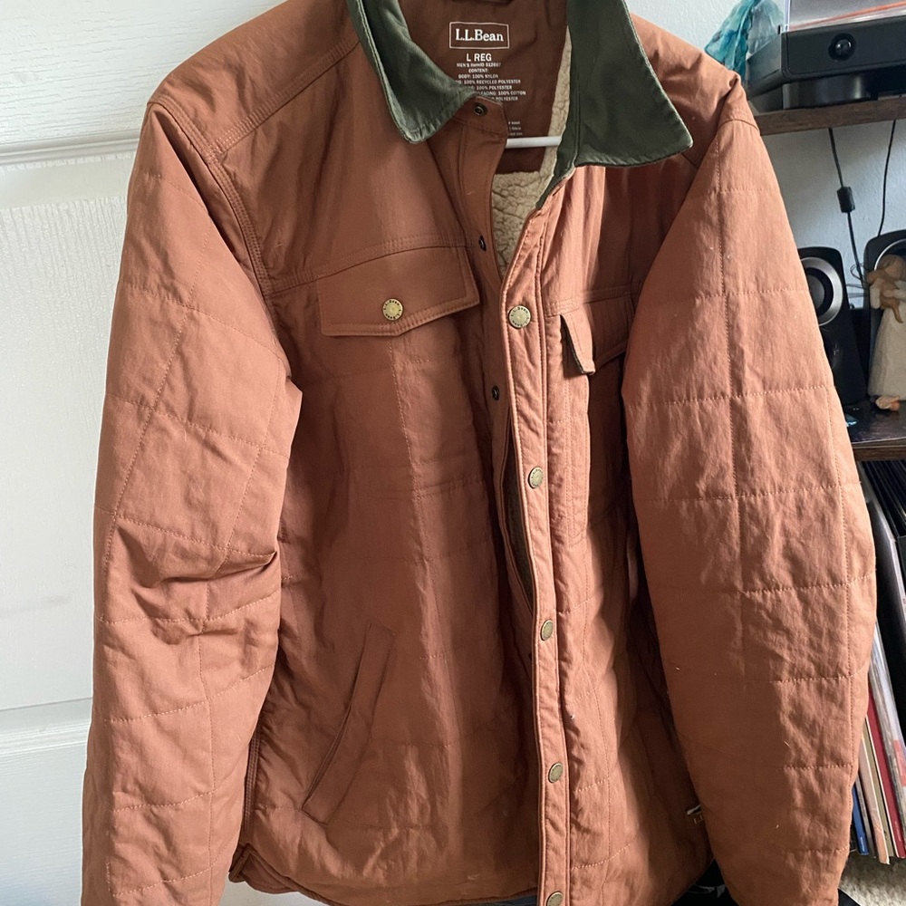 L.L. Bean Men's Tan Jacket with Green Collar